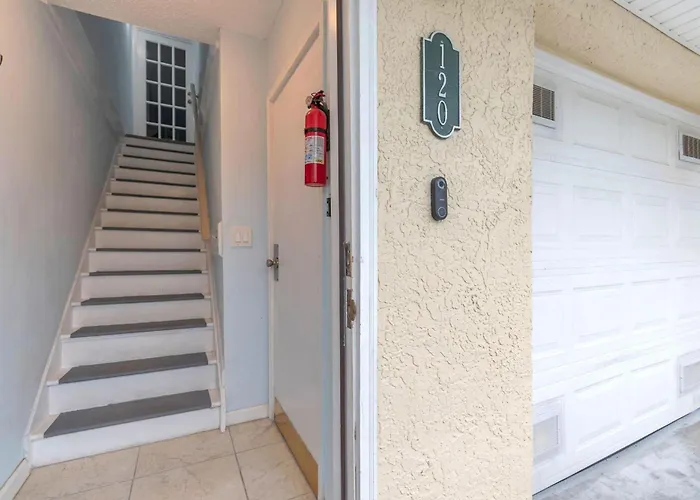 Bayview 120 * Clearwater Beach