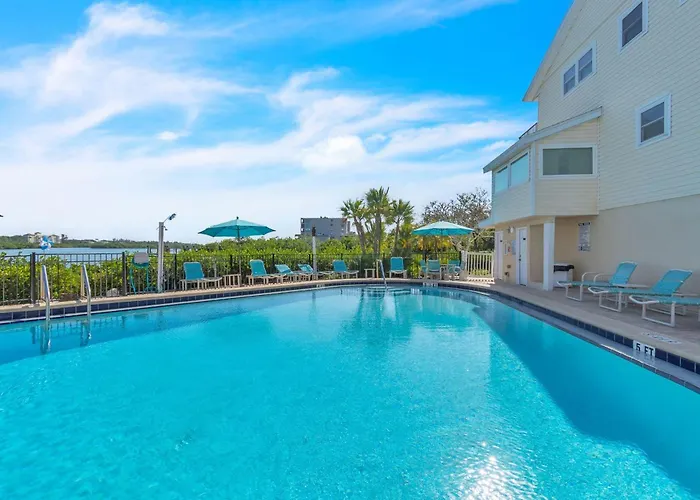 Bayview 120 * Clearwater Beach
